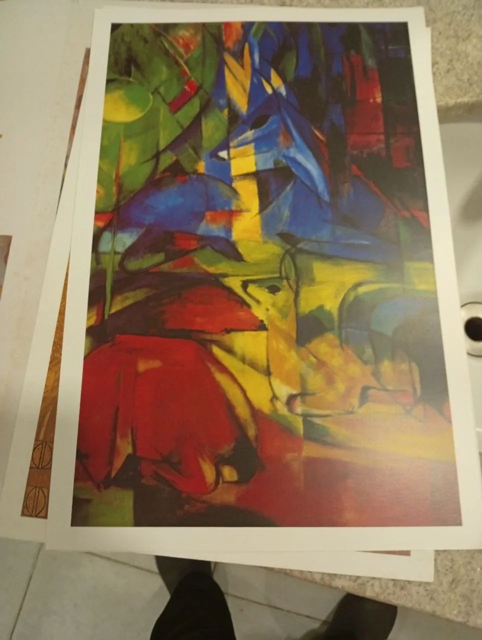 Obras de artes antigas tem 24 só aceita 6 no  OLX mais informações meu número *