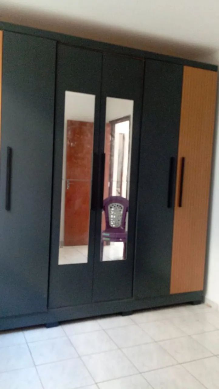 Guarda roupa de 6 portas  - Foto 4