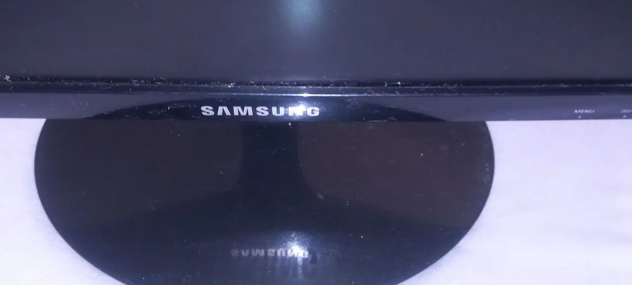 MONITOR SAMSUNG 20 POLEGADAS EM PERFEITO FUNCIONAMENTO  - Foto 3
