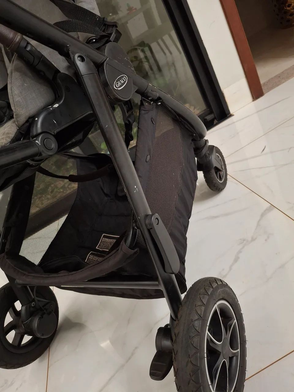 Carrinho Graco + Bebê Conforto - Comprados nos EUA  - Foto 3