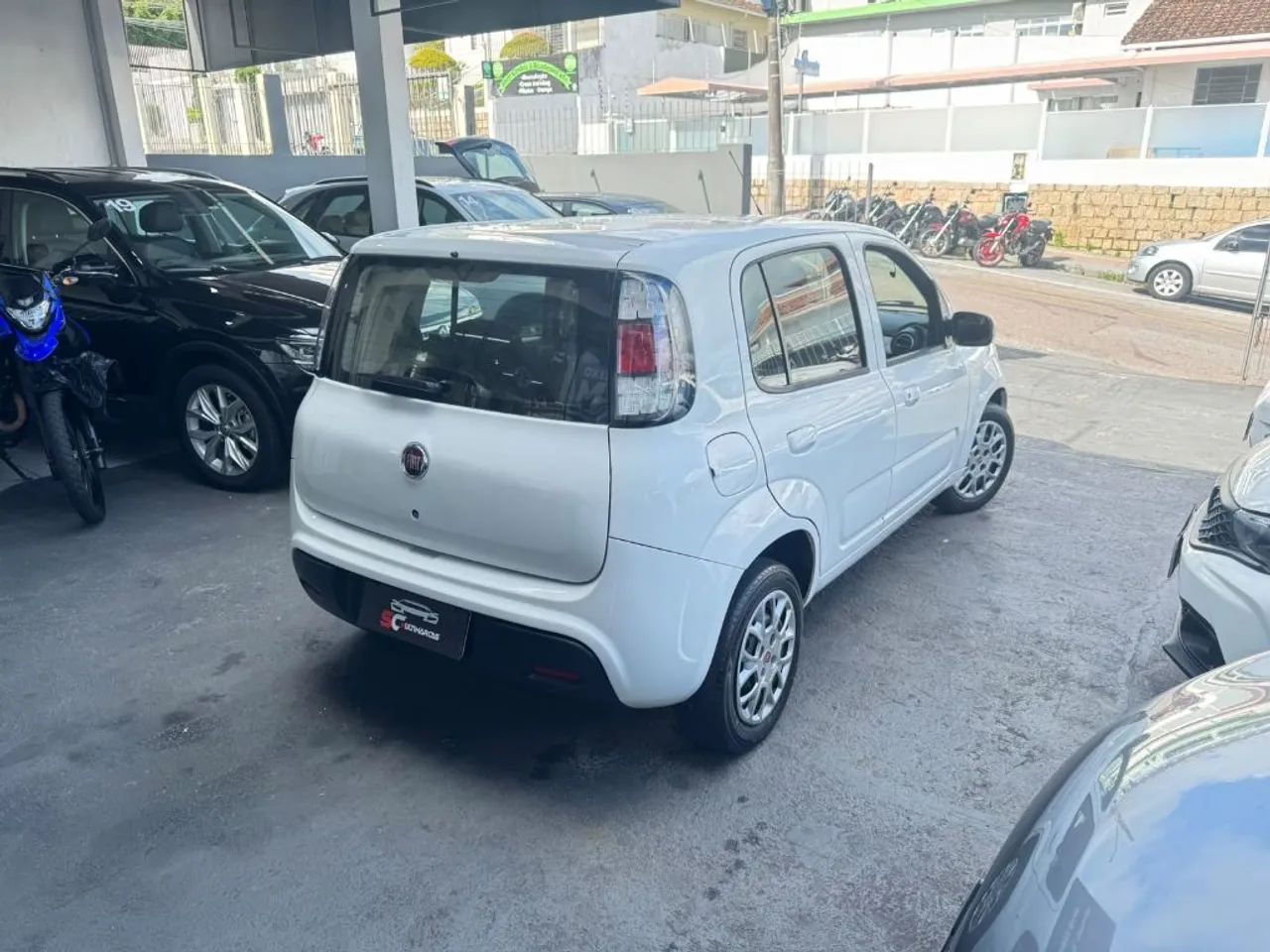 Fiat Uno Evolution 1.4 Fire Flex 8V 5P 2015 - Foto 4