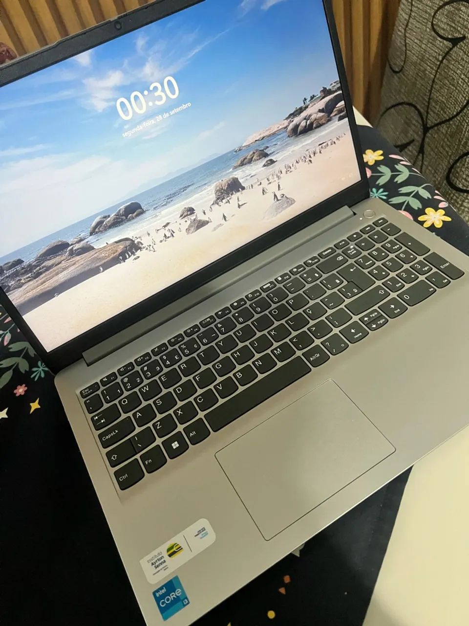 Notebook Lenovo  - Foto 4