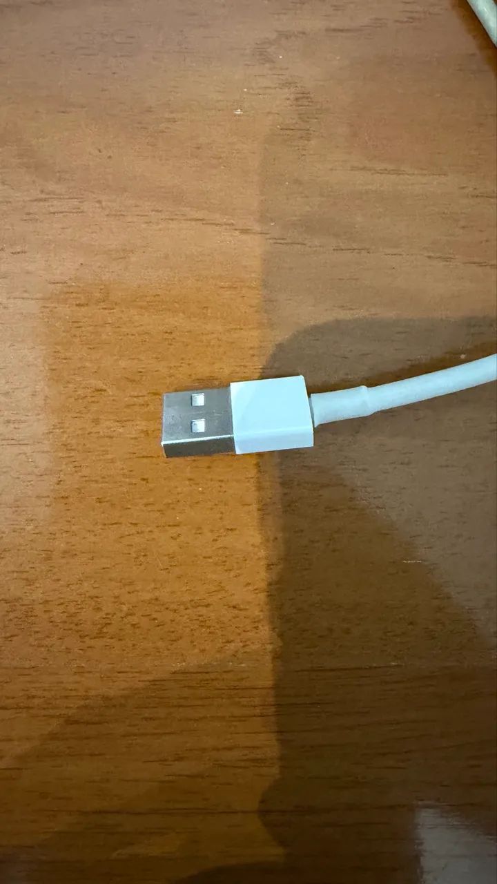 Cabo de Lightning para USB (2m) Apple - Original - Foto 4