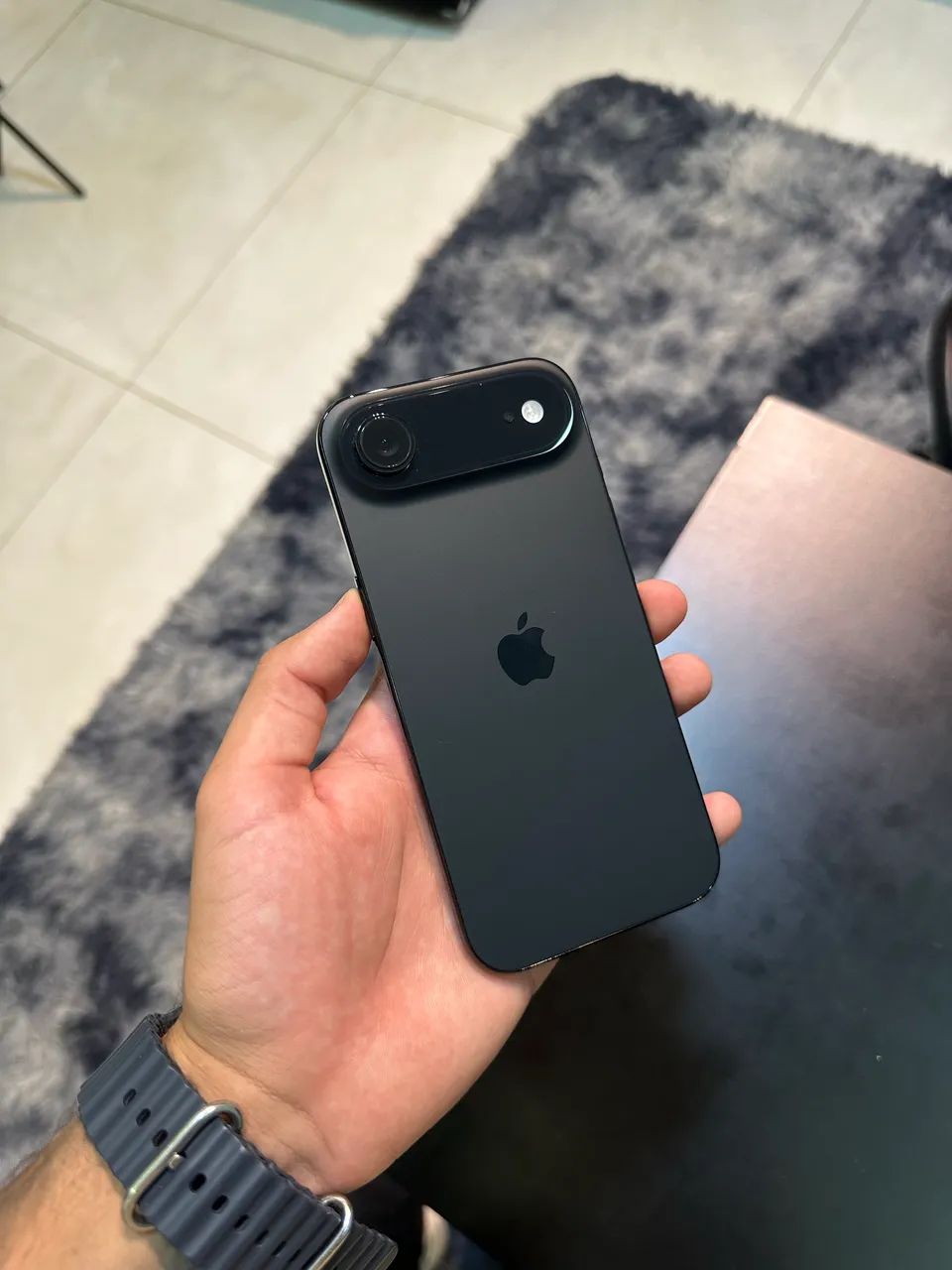 iPhone 17 Air 256gb - 1 mês de uso 