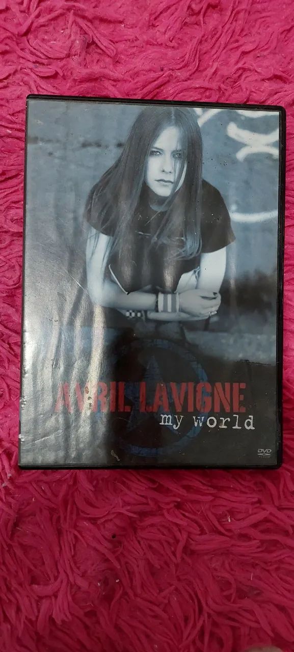 Coleção Completa Avril Lavigne - CDs + DVDs - Item de Colecionador