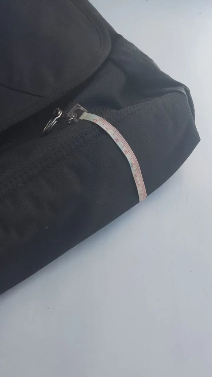 Bolsa de mão preta Puma Ferrari - Foto 5