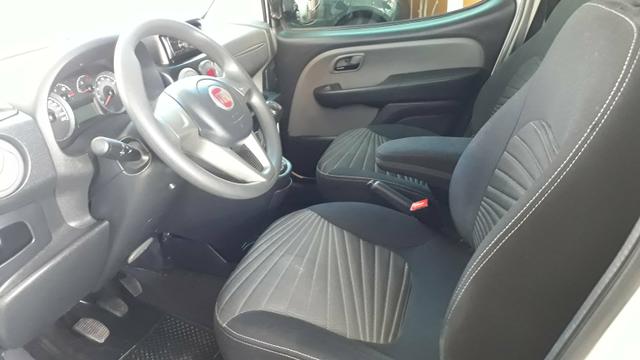 Doblô Essence 1.8 Completo Flex 2017 5 Lugares - Foto 6
