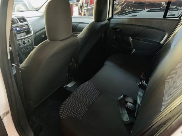 RENAULT LOGAN AUT 1.0 16V 2018 - Foto 7