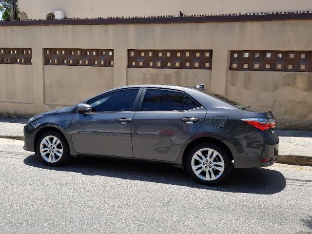 Toyota corolla xei 17/18, estado de zero! Apenas 30.000km. Garantia até maio 2020 - Foto 2