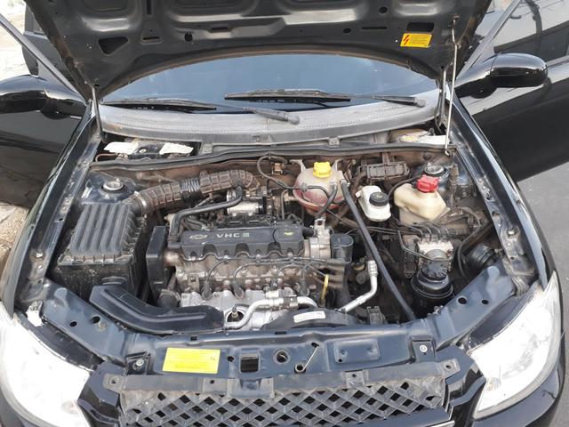 Vendo ou troco por carro de menor valor corsa classic 2015completo - Foto 12