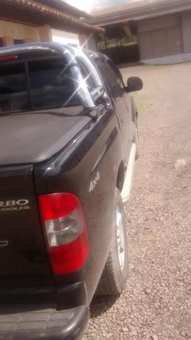 Vendo S10 tornado completa 2.8 turbo diesel 4x4 - Foto 5