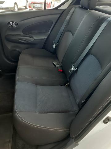 Nissan Versa 2018 SV AUTOMÁTICO R$49.900,00 - Foto 13