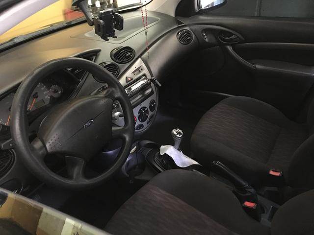 Ford Focus sedan 1.6 8v zetec rocam 2005 - Foto 3