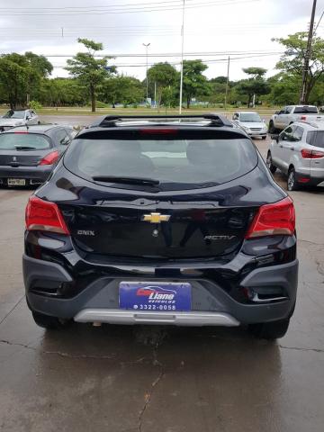 ONIX 2016/2017 1.4 MPFI ACTIV 8V FLEX 4P AUTOMÁTICO - Foto 4