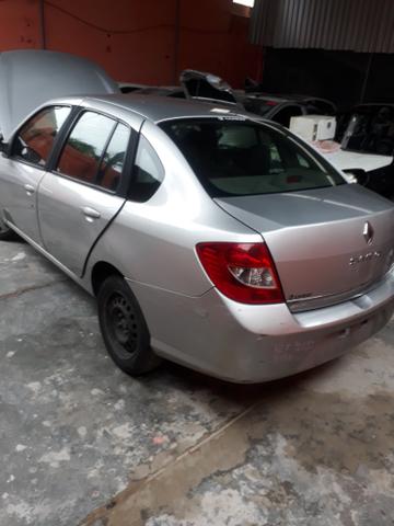 Traseirao renault symbol