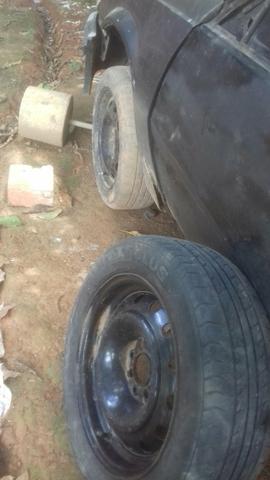 Vendo monza para retirada de pessas - Foto 2
