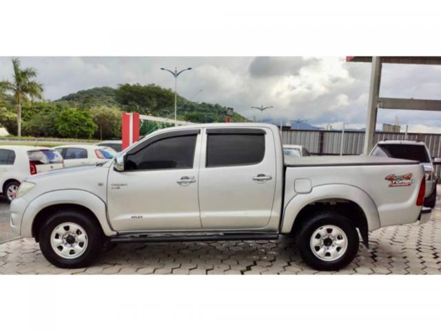 Toyota Hilux 2.5 CABINE DUPLA 4X4 2010 - Foto 7