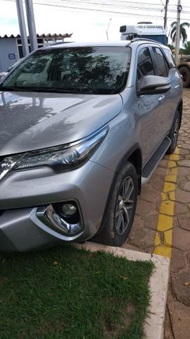 Hilux SW4