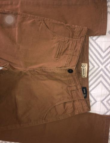 Vendo Calça Skinny - Foto 2