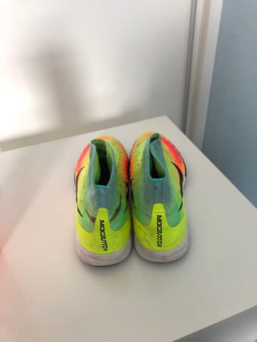 tenis futsal nike primeira linha
