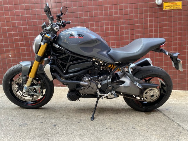 DUCATI MONSTER 1200 S