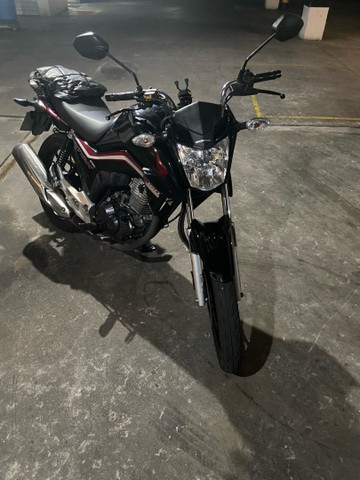 TITAN 160