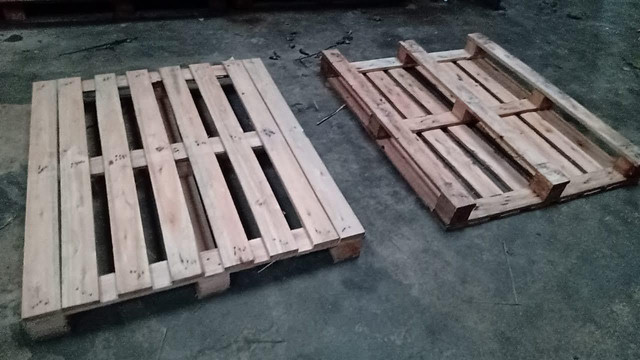 Pallets Pallet Palete padrão PBR usados (11) 9.4730-9331 Obs: não contém carimbo  - Foto 2