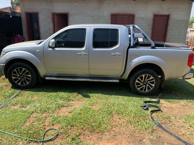 FRONTIER 4X2