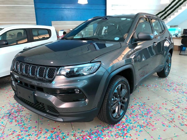 JEEP COMPASS LONGITUDE SÉRIE 80 ANOS