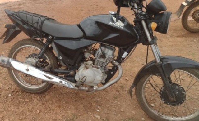 TITAN 150
