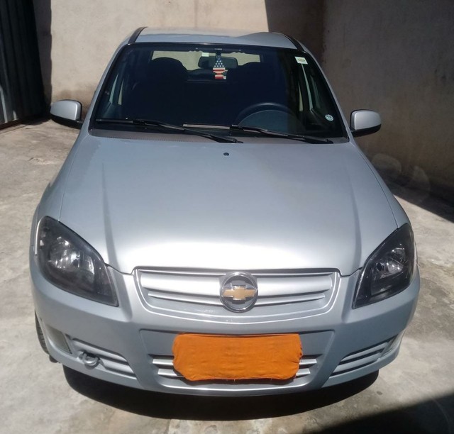 VENDO CELTA 2010