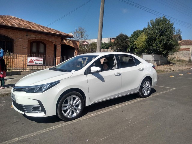 VENDO COROLLA 2018 XEI