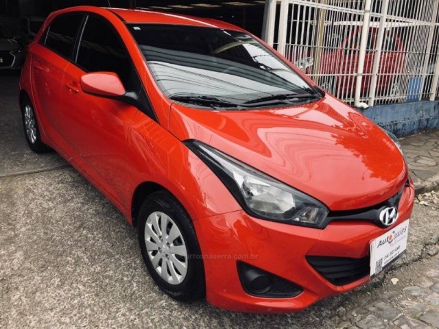 HYUNDAI HB20 1.0 CONFORT PLUS COMPLETÍSSIMO BAIXA KM! NOVO DEMAIS!