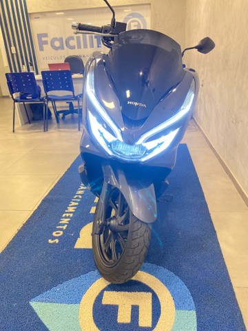 PCX 2020 ABS 2.000KM VENDO, TROCO E FINANCIO.