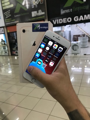 iPhone 8 64g impecável // venha pra nossa loja você também  - Foto 2