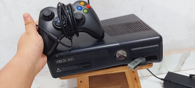 Xbox 360 Slim Desbloqueado com Dois Controles, + de 30 Jogos e Um Pendrive  com Fonte Original e Hdmi | Jogo de Computador Xbox 360 Usado 90461303 