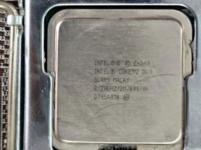 Placa ASUS P5KPL/EPU + Processador Intel E4500 + 4GB Memória  - Foto 2