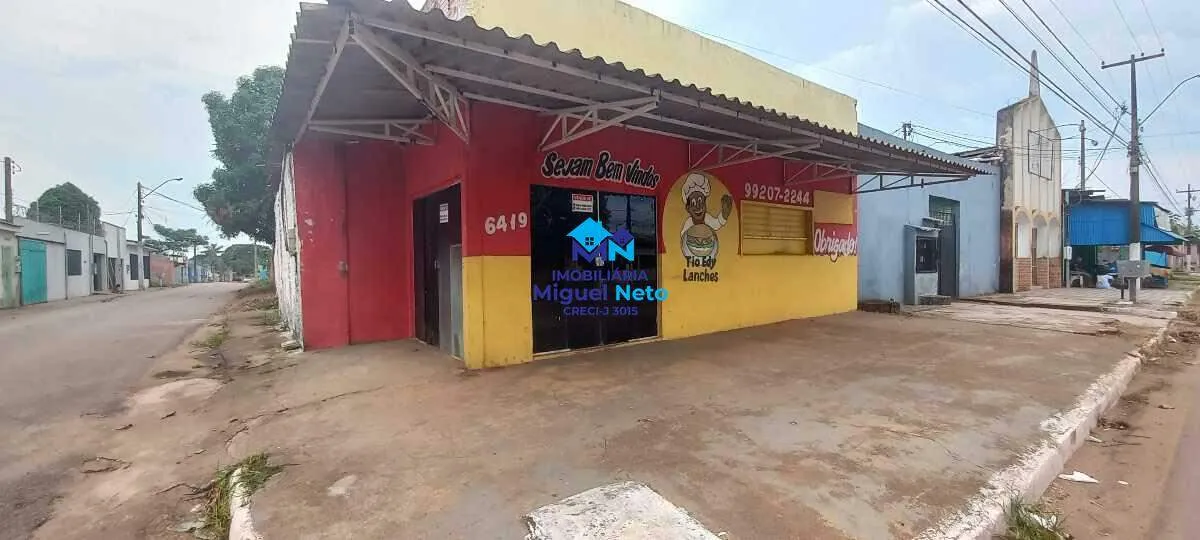 Terreno a venda com um ponto comercial!