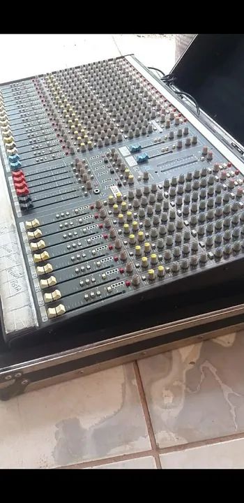 MESA ANALÓGICA ALLEN&HEATH - Foto 3