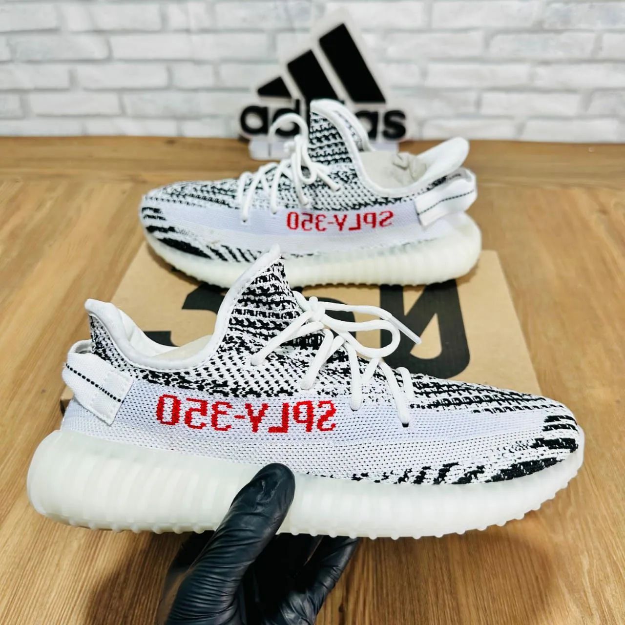 Tênis Yeezy Boost 350 Calçados Diamante (Barreiro), Belo