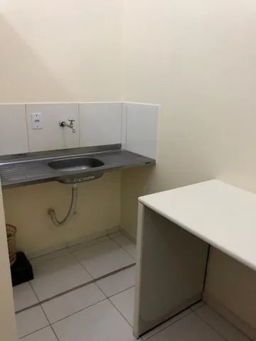 Locação. Imóvel comercial. 170 m2. Situado na Rua Floriano Peixoto, 214 px a Jaime Brasil. - Foto 5