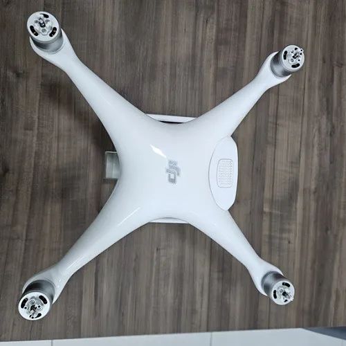Drone Phantom 4 Pro, 3 Baterias, Hélice, Case, Tudo Original - Foto 2