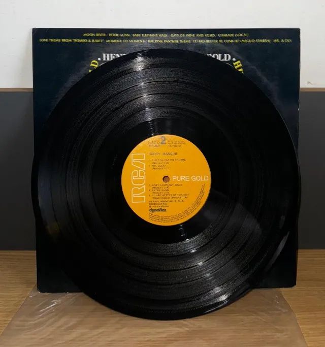 Lp Vinil: Henry Mancini Pure Gold - Impecável - Foto 3