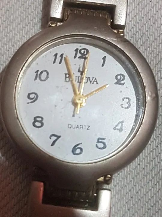 Relógio Bulova Quartz Feminino 23mm - Vintage - Foto 5