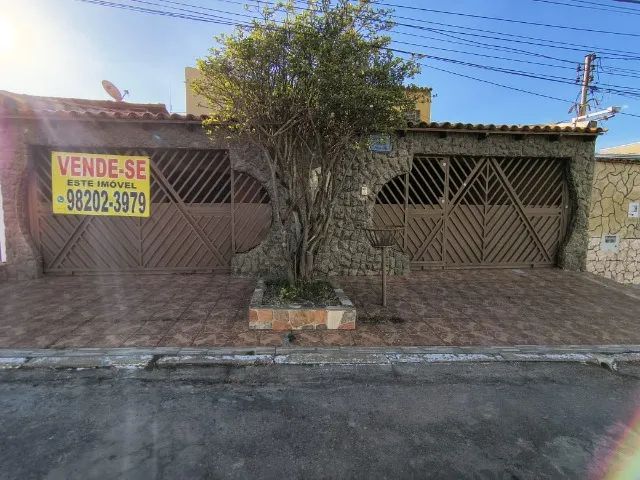 Casa 4 qts, 2 suítes, garagem QNL 10 Conjunto B Taguatinga - Foto 2