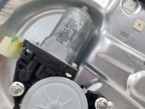 Máquina Vidro Com Motor Traseiro Direito Kia Soul 2009 2013 - Foto 2