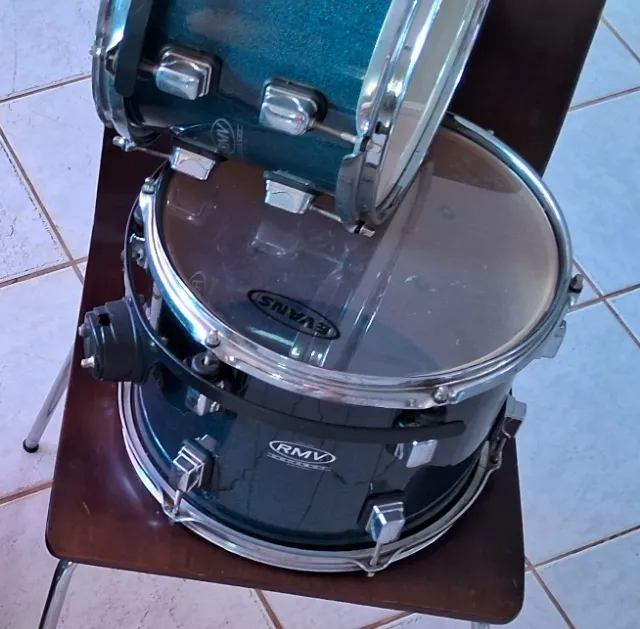 Dois Tons de Bateria RMV Concept Top Só 700