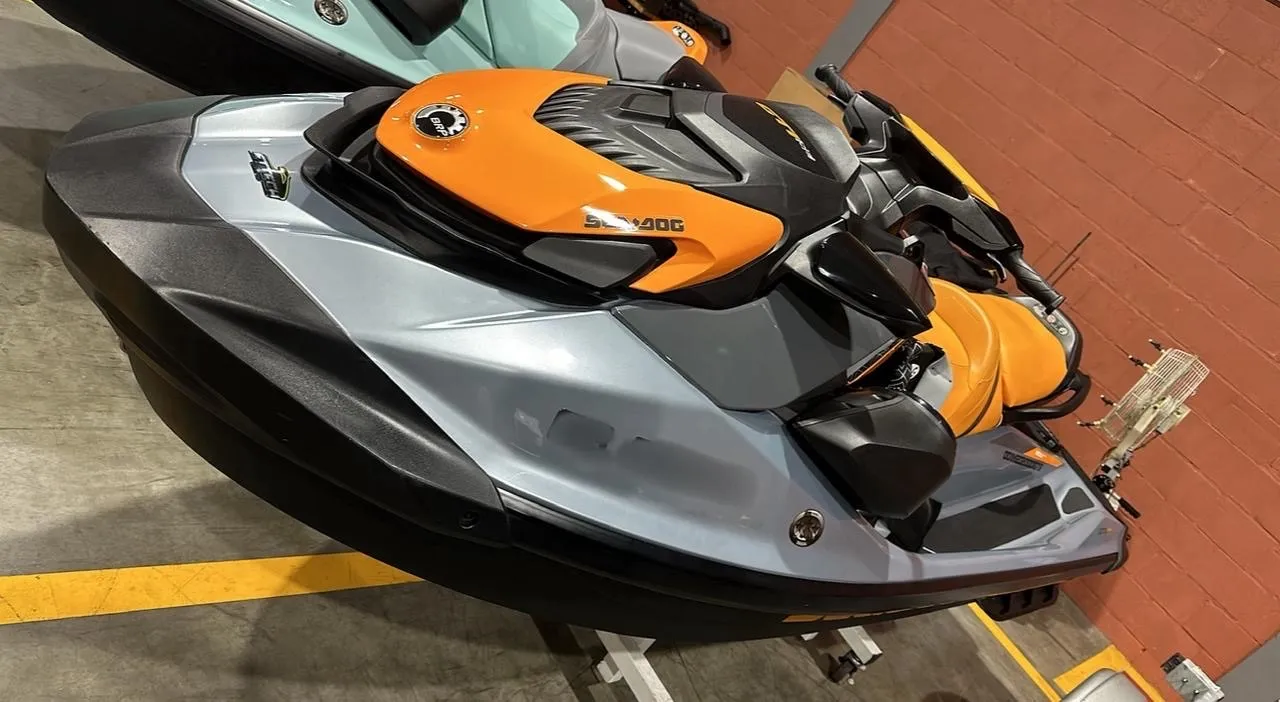 Seadoo Jetski 170 GTi SE 03 lugares- 2020/21 Com todos acessórios