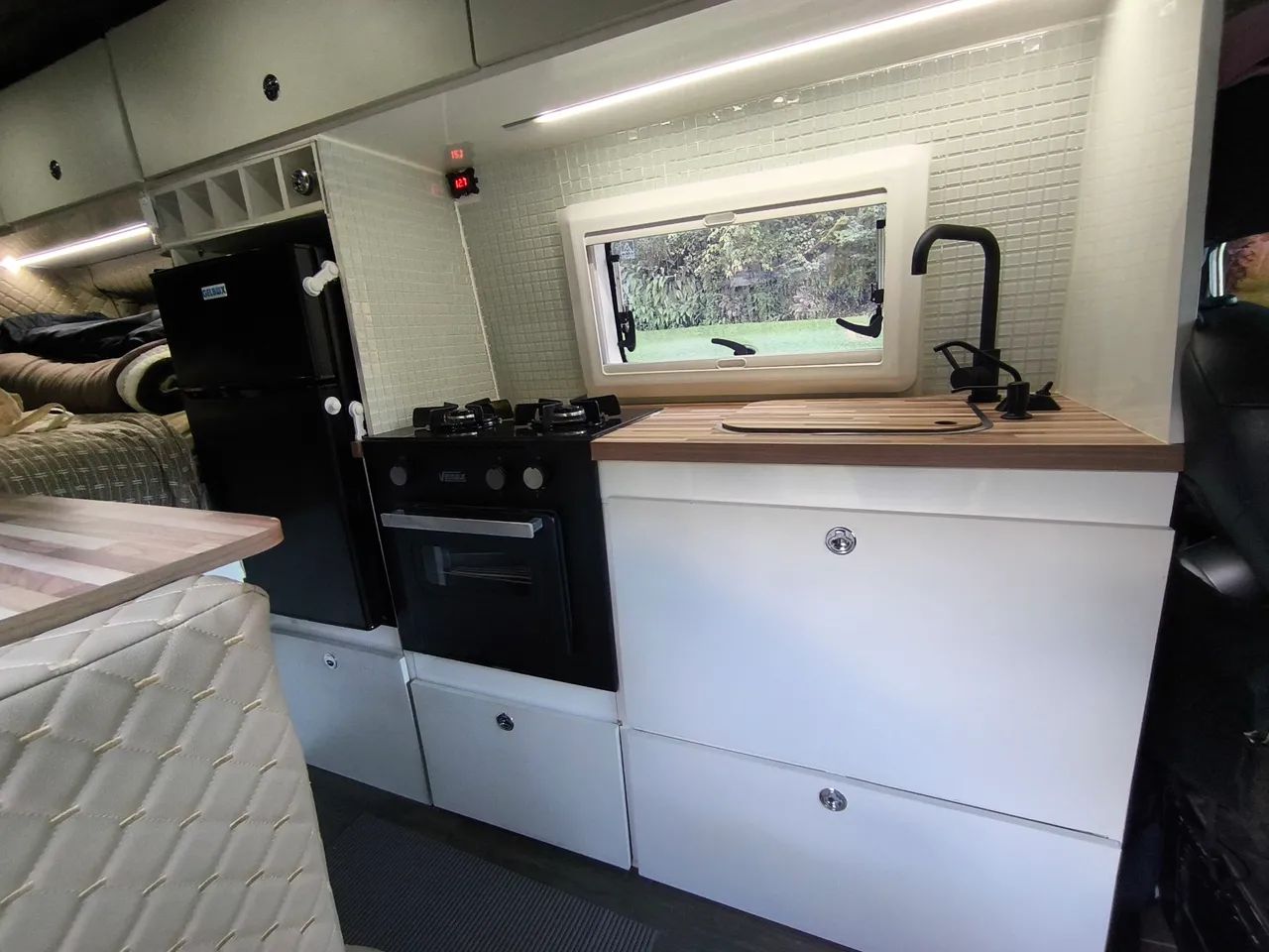 Mercedes-Benz Sprinter 313 Van Street Luxo 16l. Dies. 2009 - Foto 7