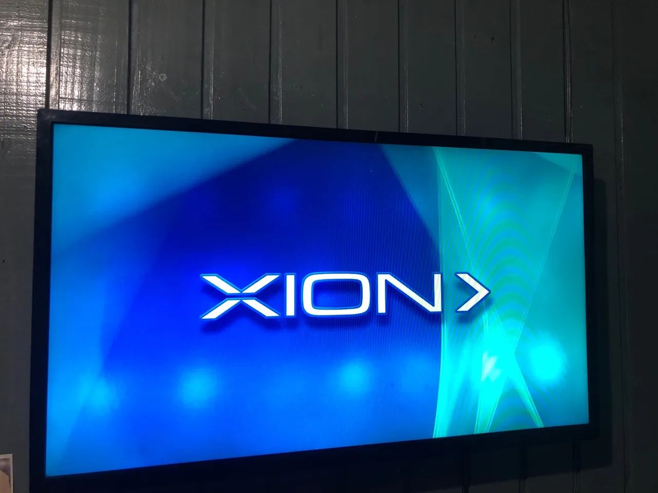 TV 40 polegadas XION smartv cor preta - Foto 3